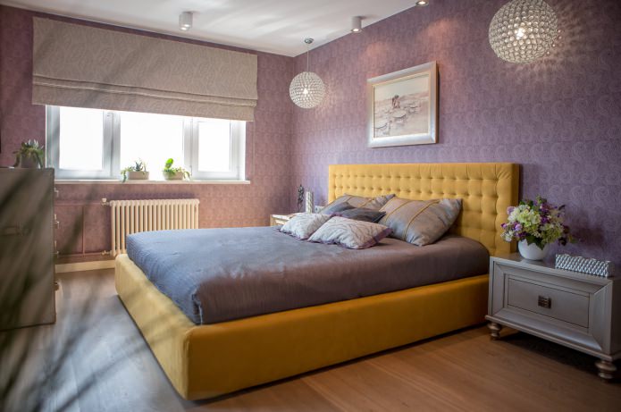 lila Wände im Schlafzimmer