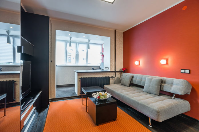 Studio-Apartment-Innenraum mit Balkon