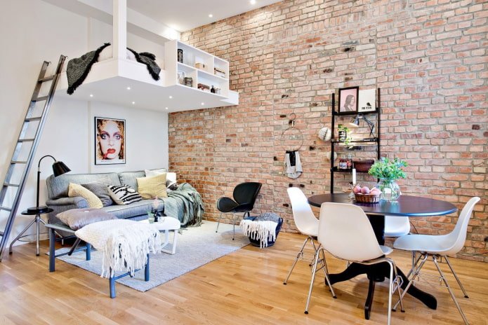Studio-Apartment-Interieur im Loft-Stil