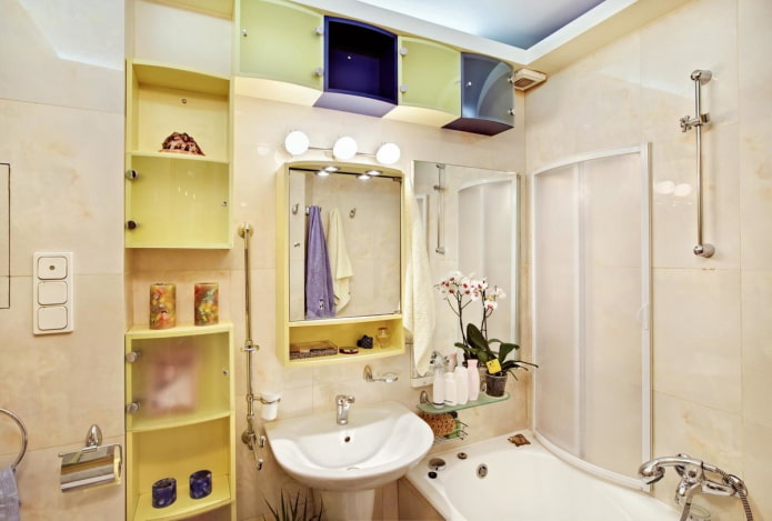 Kunststoffmöbel im Badezimmer