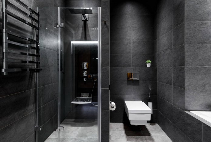 Badezimmereinrichtung im minimalistischen Stil