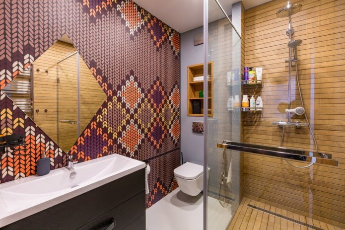 Dusche im Badezimmer
