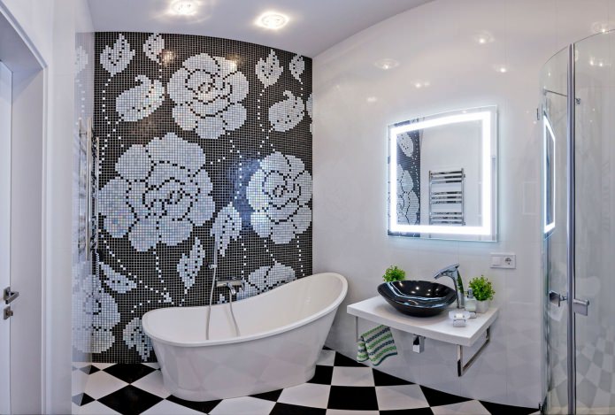 Schwarz-weißes Badezimmer im modernen Stil