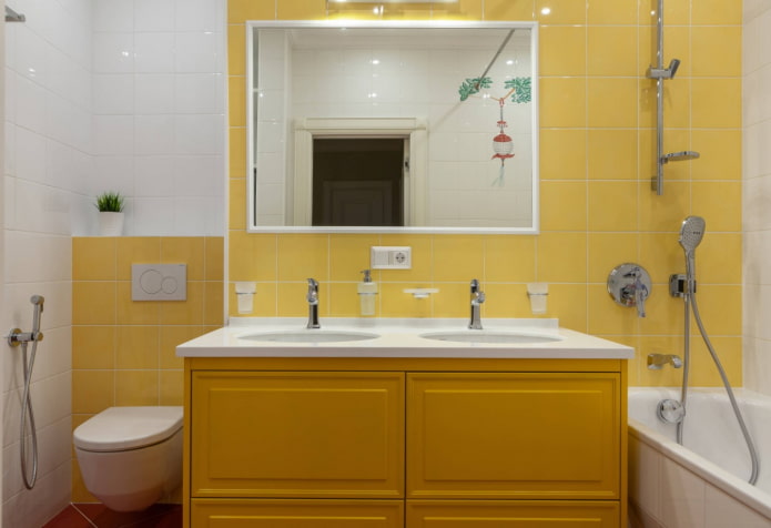 helles Badezimmer