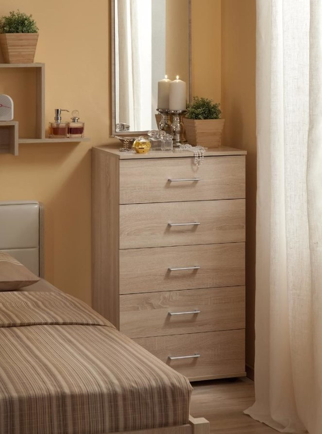 Kommode für das Schlafzimmer