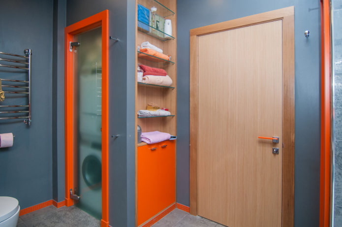MDF-Tür im Badezimmer