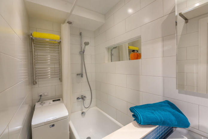 Separates Badezimmer