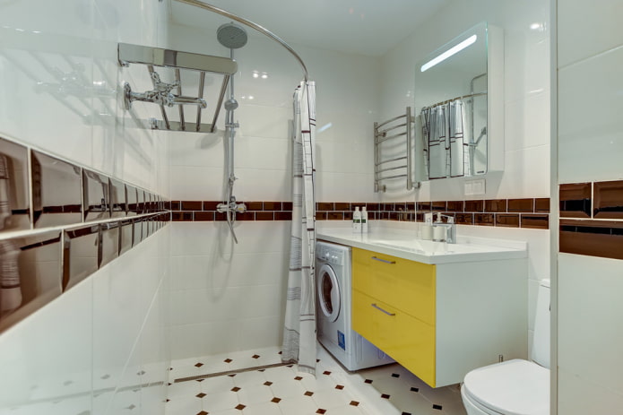 Kombiniertes Badezimmer
