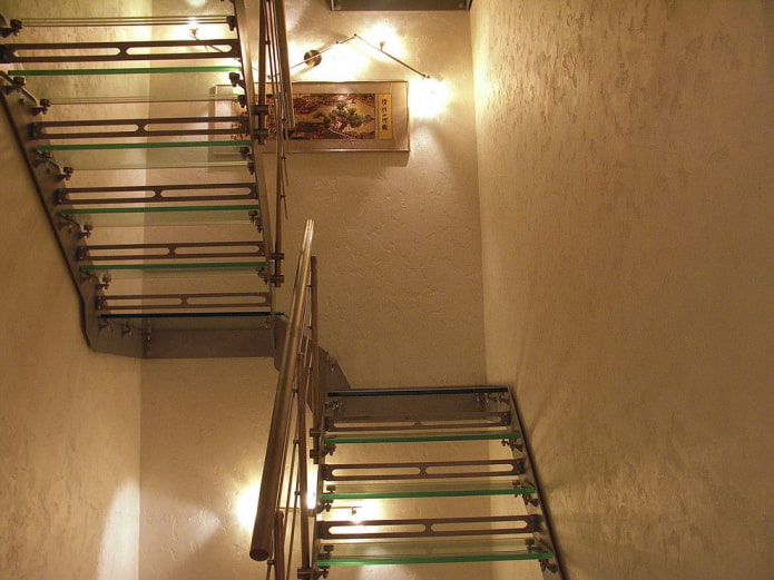 Strukturfarbe im Haus