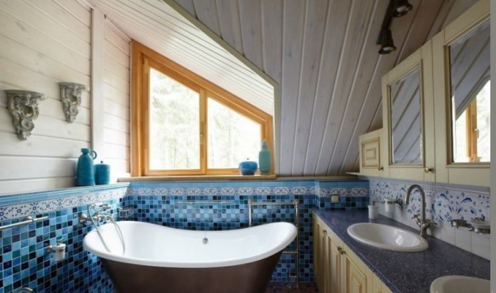 Russische Motive im Interieur