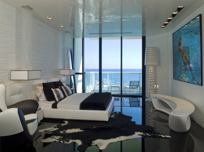 Schlafzimmer mit Panoramafenstern