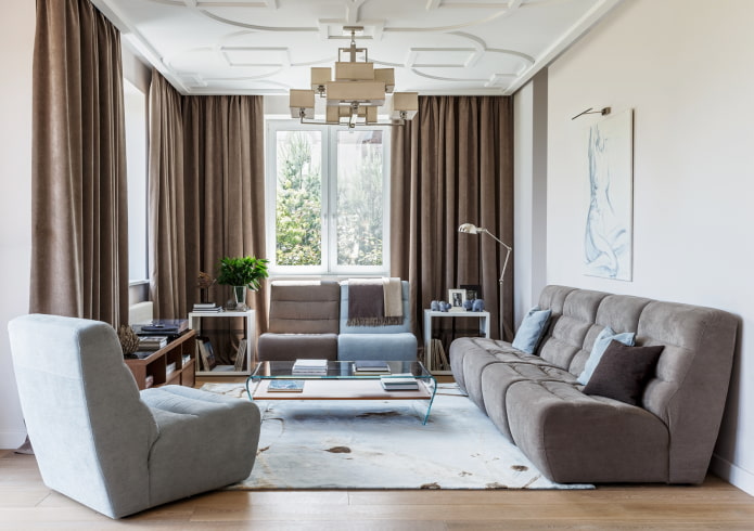 Fenster an angrenzenden Wänden