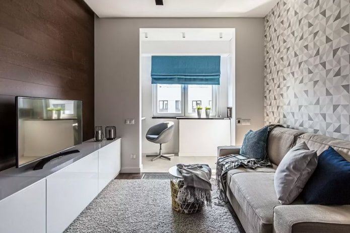 Arbeitsbereich im Wohnzimmer in einer Chruschtschow-Wohnung