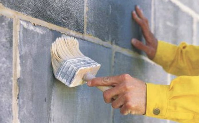 Grundierung für Schaumbeton