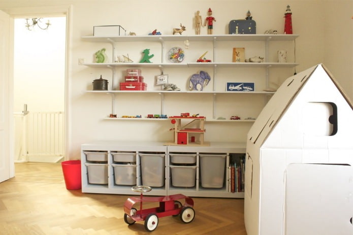 Organizer für die Aufbewahrung von Spielzeug im Kinderzimmer