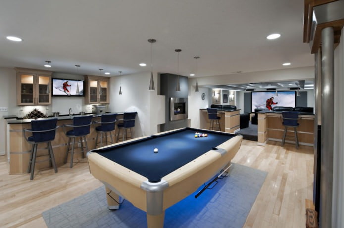 Billardzimmer-Interieur im Haus