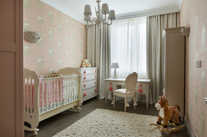 Zimmer für ein neugeborenes Mädchen