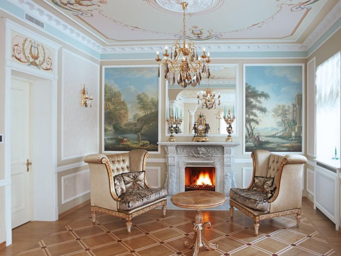 Kamin im Wohnzimmer-Interieur im klassischen Stil