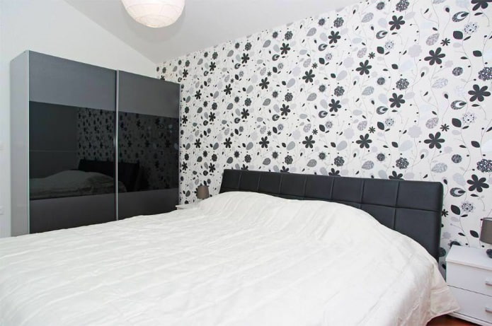 Schwarz-weißes Schlafzimmer-Interieur