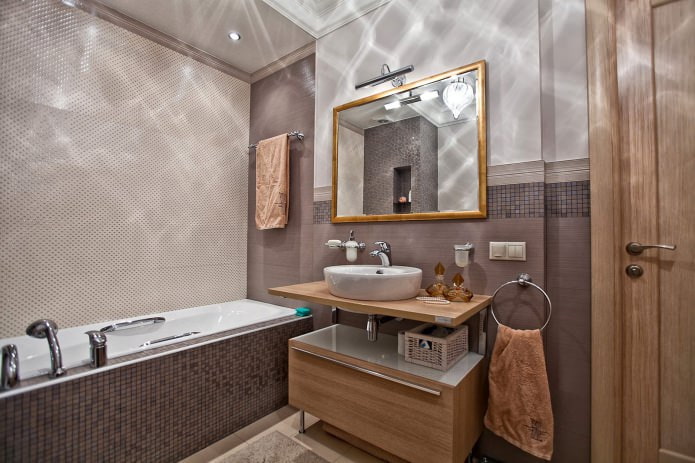 Badezimmer-Interieur im modernen Stil 