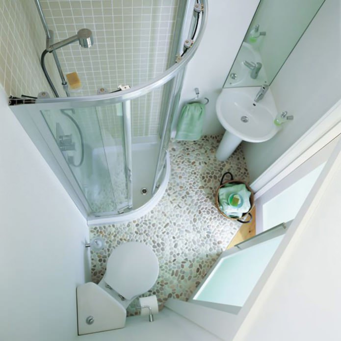 Moderne Eckinstallation im Badezimmer 