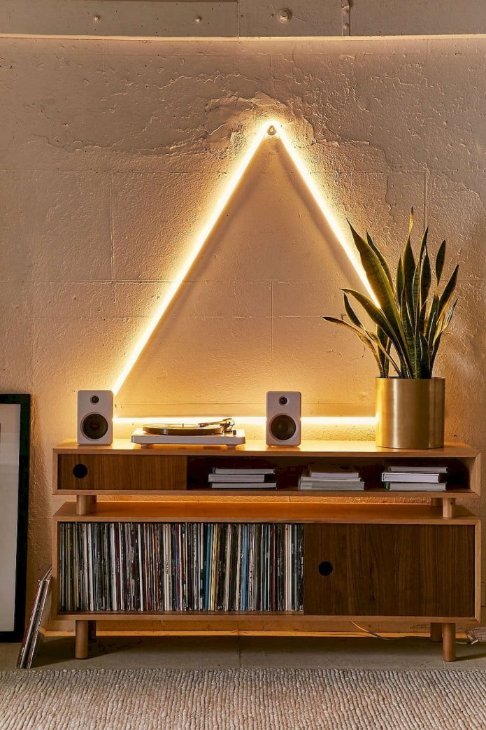 Dreieckslampe