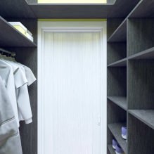 Ein hervorragendes Beispiel für die Organisation einer Wohnküche, eines Schlafzimmers, eines Kinderzimmers und eines Ankleidezimmers auf 44 Metern-0