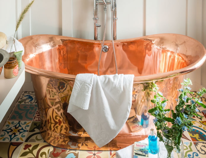 Kupferbadewanne