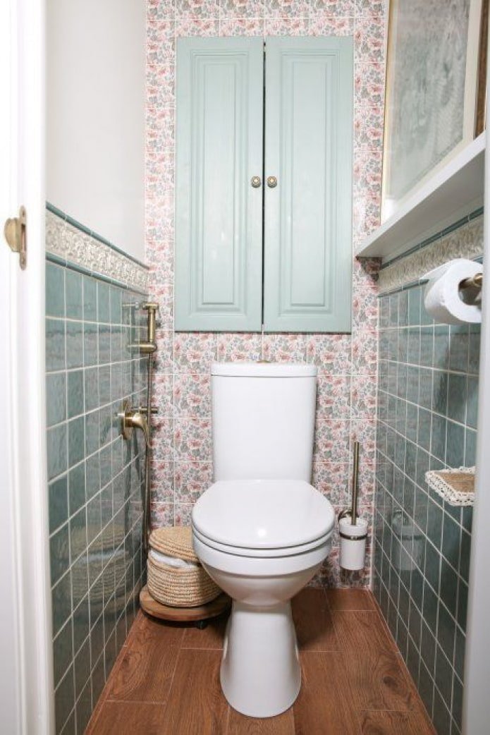 Sanitärschrank
