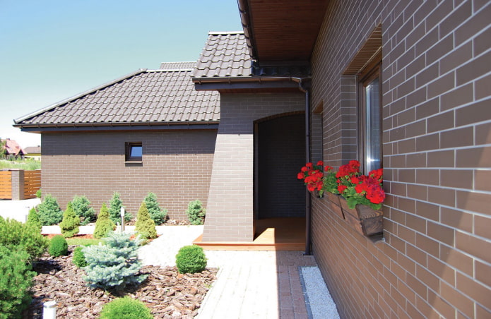 Hausfassade mit Klinkerverkleidung