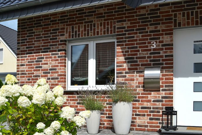 Hausfassade mit Klinkerverkleidung