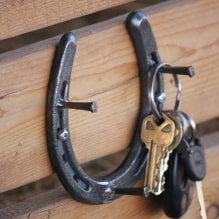 Schritt-für-Schritt-Anleitung zum Erstellen eines Schlüsselanhängers mit Ihren eigenen Händen-0