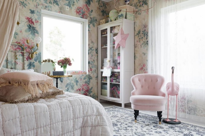 Shabby-Chic-Schlafzimmer für ein Mädchen im Teenageralter