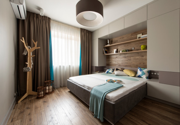 Langer Vorhang im Schlafzimmer