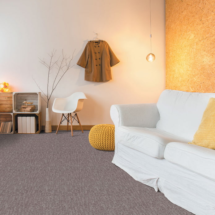 beiger Teppich für das Wohnzimmer