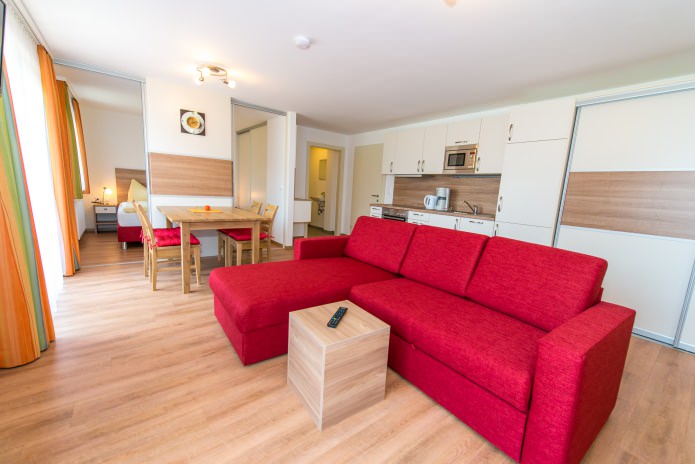 Helles Sofa im Innenraum