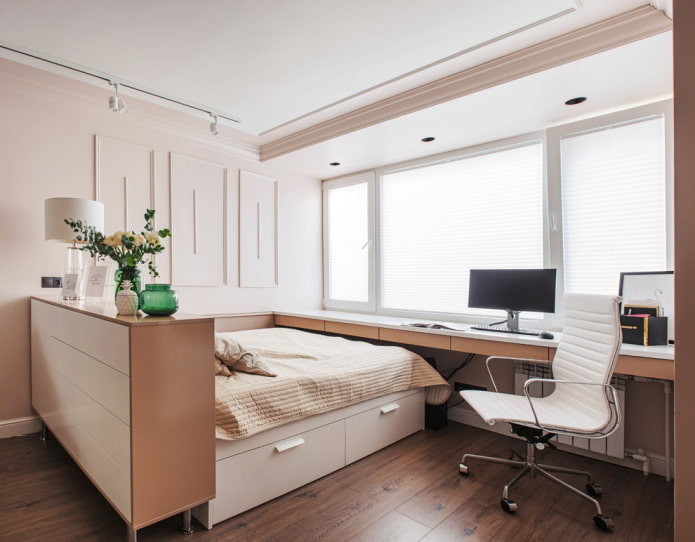 Bett- und Arbeitsbereich