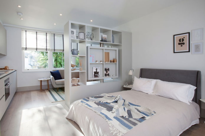Regal zwischen Schlafzimmer und Wohnzimmer