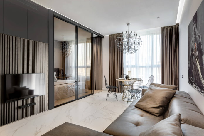 Ausklappbares Sofa in einer Einzimmerwohnung
