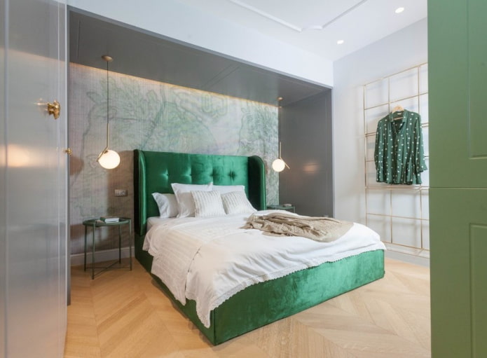 grünes Bett im Schlafzimmer