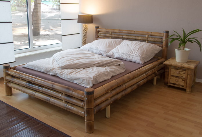 Bambusbett im Schlafzimmer