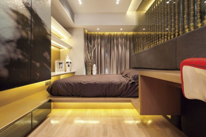 Holzbett im Hightech-Stil