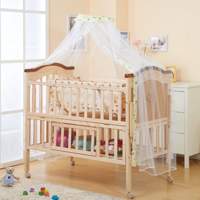 Etagenbett für Kinder im Innenraum