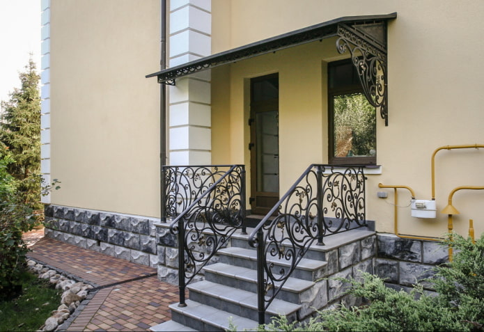 Veranda-Anbau für das Haus fertigstellen