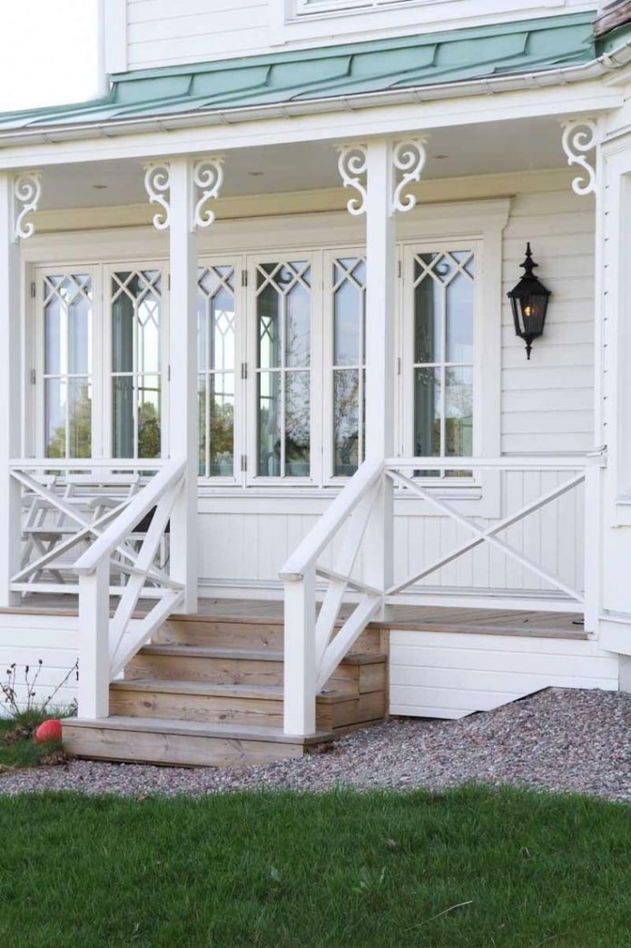 Veranda-Anbau-Design für ein Haus
