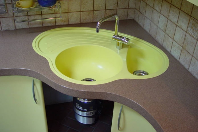 rundes Doppelwaschbecken