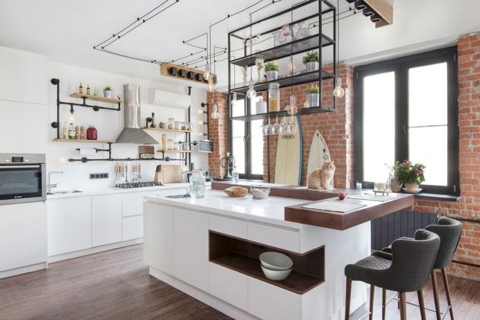 Insel im Kücheninterieur im Loft-Stil