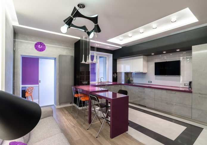 Innenarchitektur eines Küchenstudios im Hightech-Stil