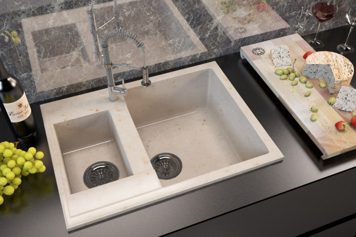 Spüle mit eineinhalb Becken aus Kunststein