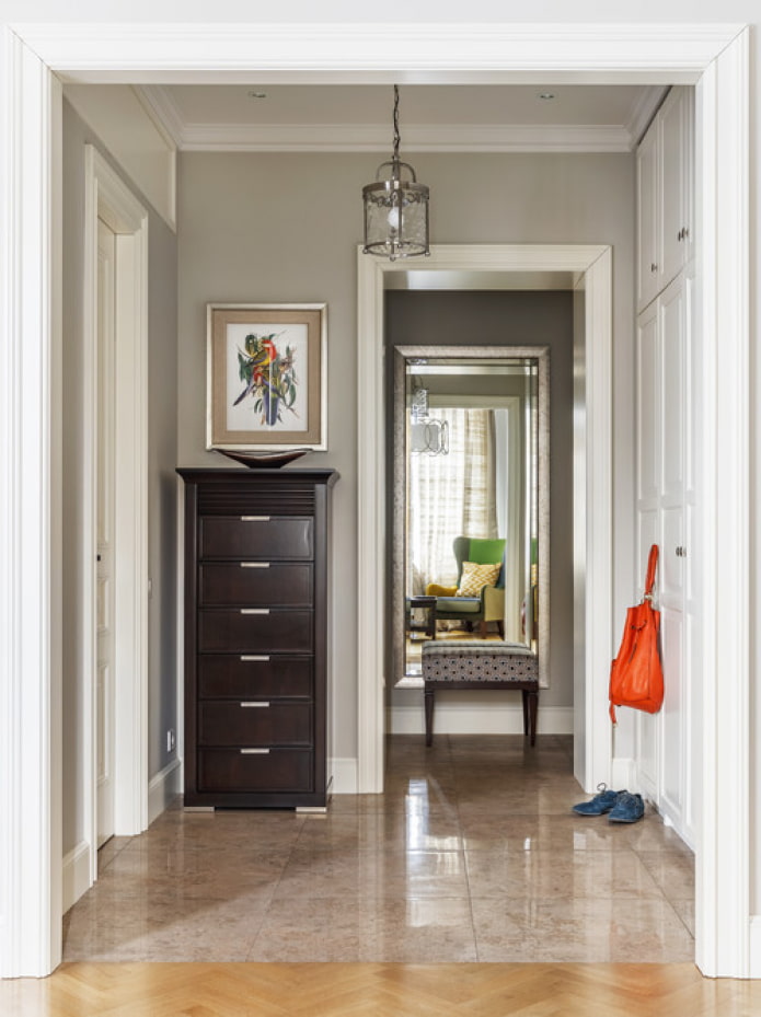 helles Flurinterieur